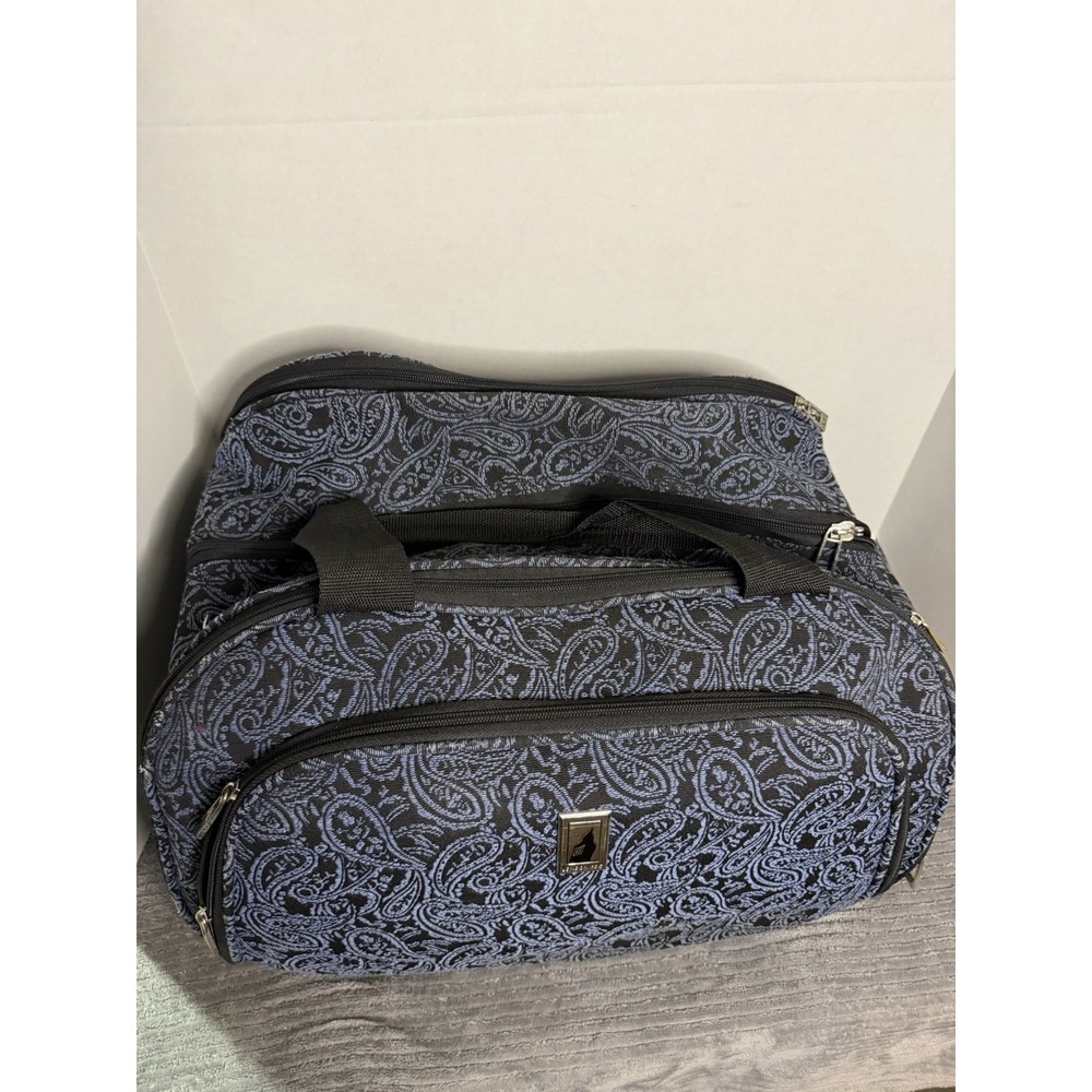 London Fog Carry On Bag With Black  Paisley Pattern, Excellent Condition!
